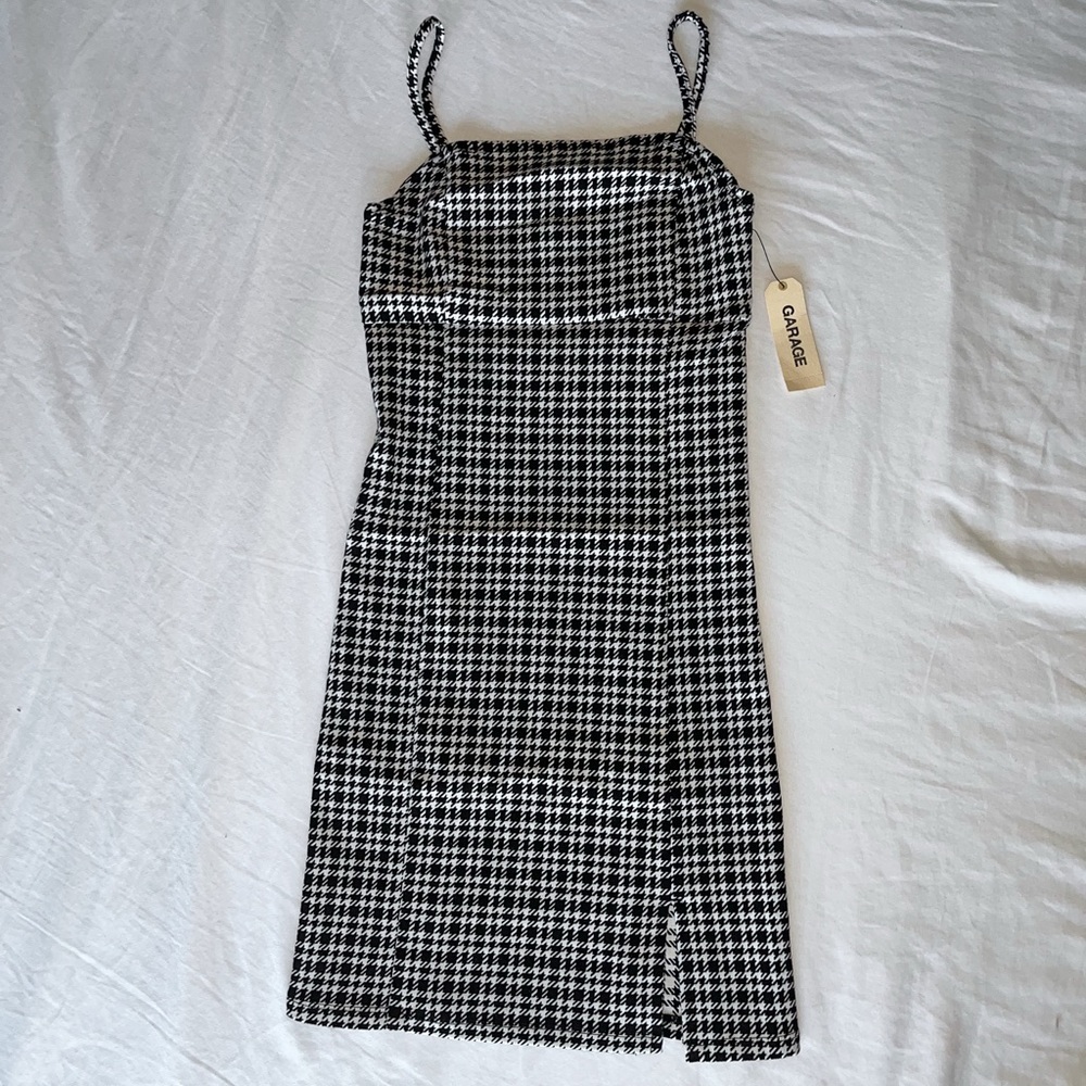 Garage Black & White Houndstooth Midi Dress